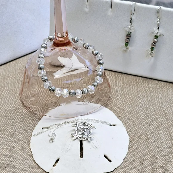 SET! ALL 925 Dragonfly Necklace with 925 Bead Bracelet and 925 Earrings SET! - Picture 7 of 16